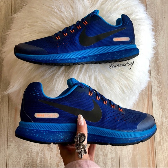 Nike Shoes - NWTNike Zoom Pegasus 34 shield Oreo!